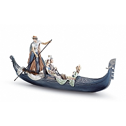 Lladro   Home Decor   Figurines - Lladro In the Gondola 1350