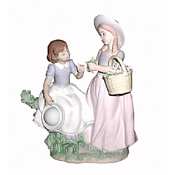 Lladro   Home Decor   Figurines - Lladro Girlfriends 6949