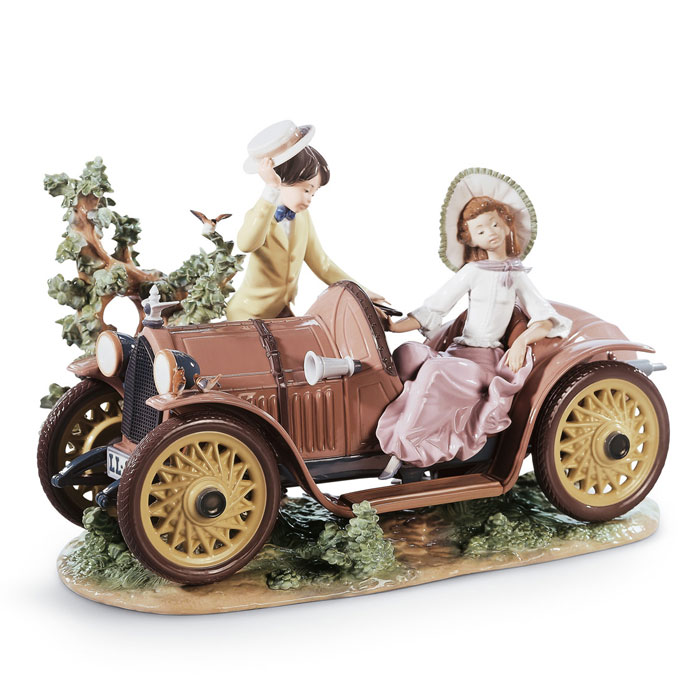 Lladro Young couple