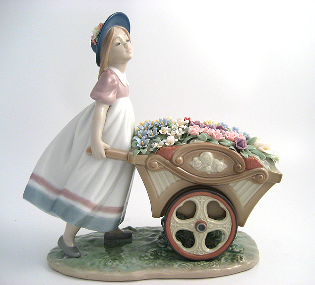 Lladro Love's Tender