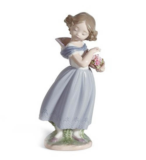 Lladro Adorable Innocence