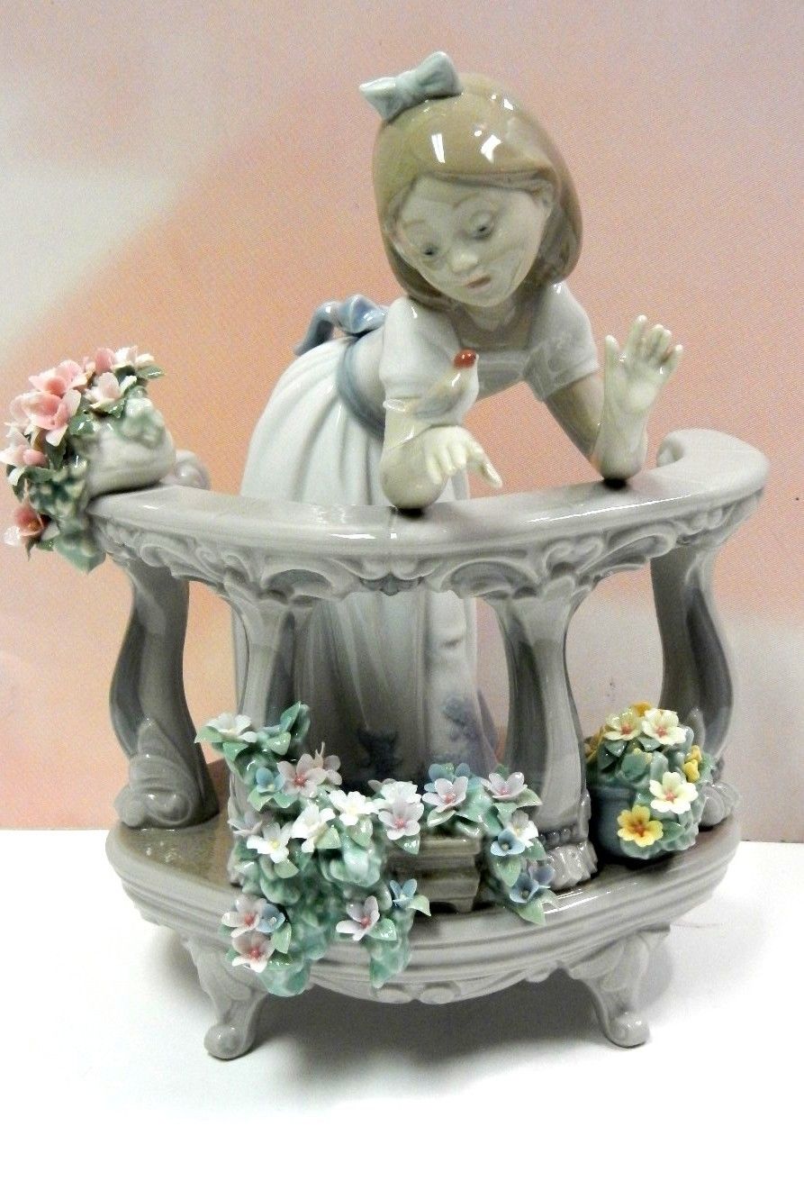 Lladro Morning Song